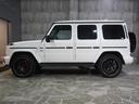 Ｇ６３　Ｇ６３　ＡＭＧ２２インチマットブラックＡＷ　レッドキャリパー　ガラスルーフ　ナイトパッケージ　Ｂｕｒｍｅｓｔｅｒ　オリジナルラゲッジボード　サイドステップラッピング　後期ＡＭＧマフラー(9枚目)