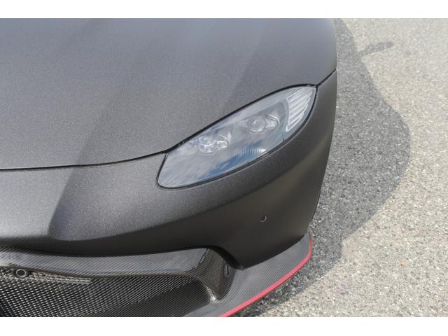 ＡＭＲ　ヒーロー　エディション　正規Ｄ車／右Ｈ／７ＭＴ／ブラックパールラッピング／走行３００キロ／世界限定２００台／ＡＭＲ専用エアロ／３６０度カメラ／アルカンターラ＆レザーインテリア／純正２０インチＡＷ／メモリ付き電動シート（画像25）