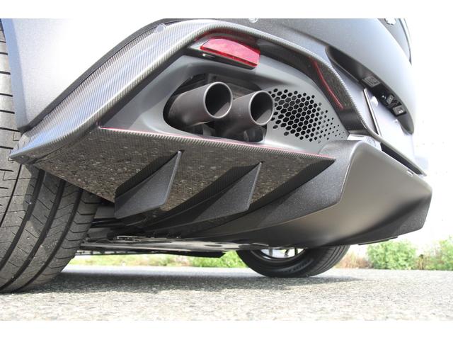 ＡＭＲ　ヒーロー　エディション　正規Ｄ車／右Ｈ／７ＭＴ／ブラックパールラッピング／走行３００キロ／世界限定２００台／ＡＭＲ専用エアロ／３６０度カメラ／アルカンターラ＆レザーインテリア／純正２０インチＡＷ／メモリ付き電動シート（画像29）