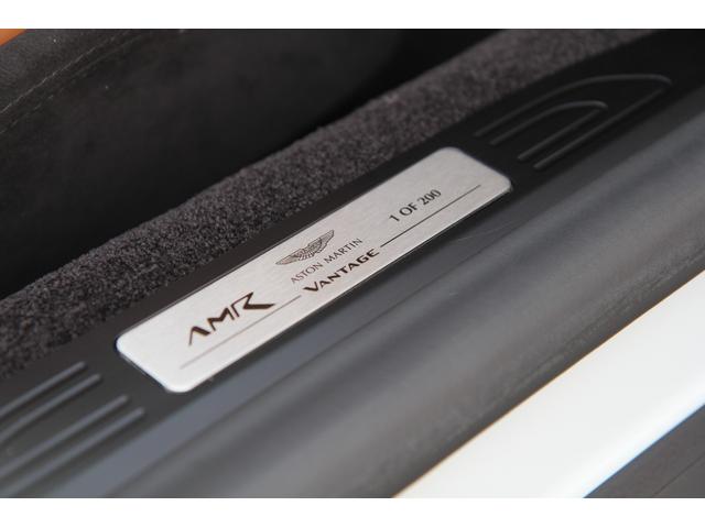 ＡＭＲ　ヒーロー　エディション　正規Ｄ車／右Ｈ／７ＭＴ／ブラックパールラッピング／走行３００キロ／世界限定２００台／ＡＭＲ専用エアロ／３６０度カメラ／アルカンターラ＆レザーインテリア／純正２０インチＡＷ／メモリ付き電動シート（画像60）