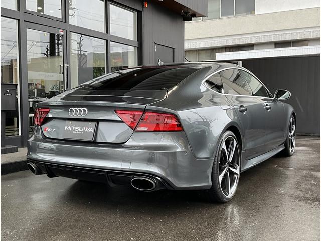 アウディ ＲＳ７スポーツバック