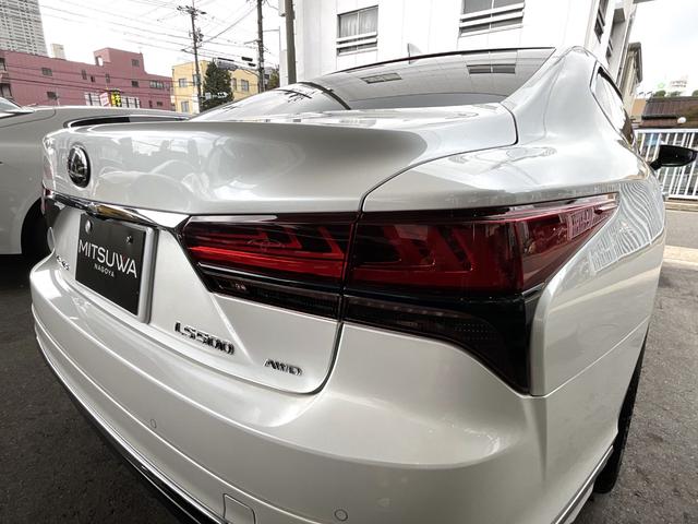 ＬＳ ＬＳ５００　エグゼクティブ　後期仕様　モデリスタエアロ　マンソリ―２２インチアルミ　セミアニリン本革／クリムゾンレッド＆ブラック　切子調カットガラス（１５０万）ムーンルーフ　マークレビンソン３Ｄサラウンド＆リヤエンターテイメント（31枚目）