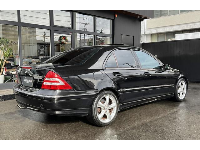 Cクラス C230アバンギャルドスポーツパッケージ 左H 黒革メモリー付パワーシート/シートH Gサンルーフ PTS クルーズコントロール パドルシフト 電動リヤシェード HID オートライト 前後ドラレコ ETC パナソニックHDDナビ/地デジTV(11枚目)