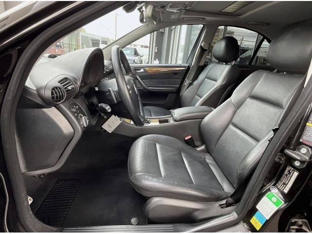 Cクラス C230アバンギャルドスポーツパッケージ 左H 黒革メモリー付パワーシート/シートH Gサンルーフ PTS クルーズコントロール パドルシフト 電動リヤシェード HID オートライト 前後ドラレコ ETC パナソニックHDDナビ/地デジTV(30枚目)