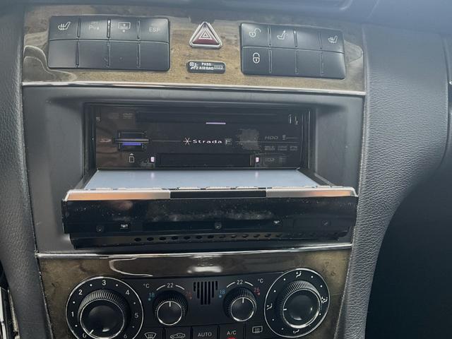 Cクラス C230アバンギャルドスポーツパッケージ 左H 黒革メモリー付パワーシート/シートH Gサンルーフ PTS クルーズコントロール パドルシフト 電動リヤシェード HID オートライト 前後ドラレコ ETC パナソニックHDDナビ/地デジTV(36枚目)