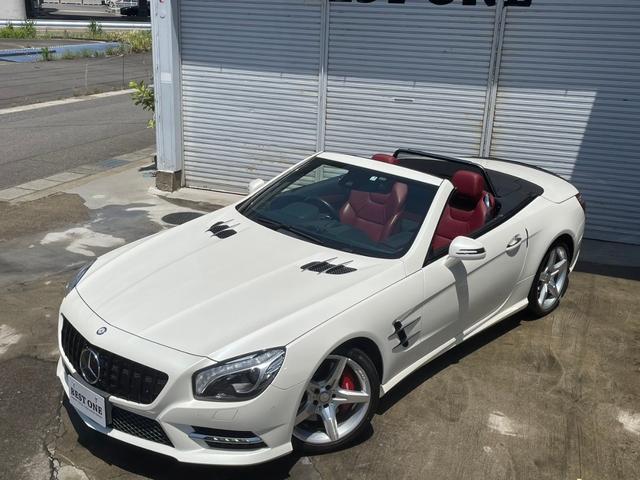 ＳＬ ＳＬ３５０　ＡＭＧスポーツＰＫＧ／赤革／マジックスカイコントロールパノラミックバリオルーフ／パナメリカーナーグリル／純正ナビ／ＴＶ／Ｂカメラ／ドラレコ／レーダー探知機／キーレスゴー／エアスカーフ／レッドキャリパー（4枚目）