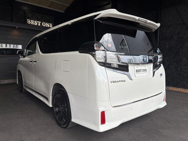 ヴェルファイアハイブリッド ＺＲ　１オーナー／アルパイン１０インチナビ＆フリップダウンＭ／スピーカー／Ｂカメラ／Ｂｌｕｅｔｏｏｔｈ／ドラレコ／社外１８ＡＷ／両側パワースライドドア／パワーバックドア／ハーフレザー／クルコン／ＧＯＯ鑑定（8枚目）