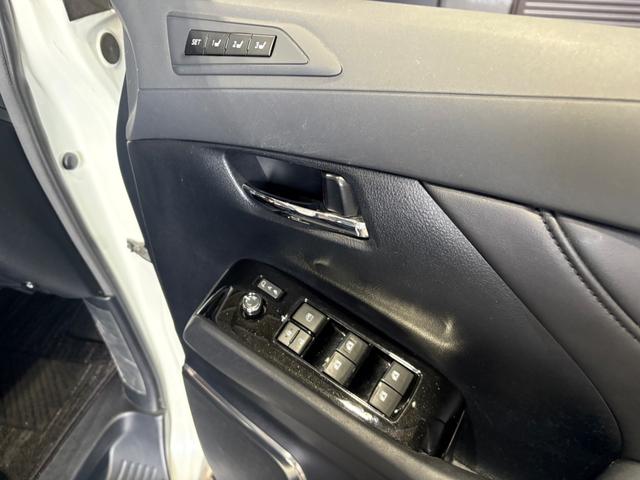 ヴェルファイアハイブリッド ＺＲ　１オーナー／アルパイン１０インチナビ＆フリップダウンＭ／スピーカー／Ｂカメラ／Ｂｌｕｅｔｏｏｔｈ／ドラレコ／社外１８ＡＷ／両側パワースライドドア／パワーバックドア／ハーフレザー／クルコン／ＧＯＯ鑑定（23枚目）