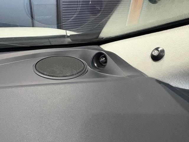 ヴェルファイアハイブリッド ＺＲ　１オーナー／アルパイン１０インチナビ＆フリップダウンＭ／スピーカー／Ｂカメラ／Ｂｌｕｅｔｏｏｔｈ／ドラレコ／社外１８ＡＷ／両側パワースライドドア／パワーバックドア／ハーフレザー／クルコン／ＧＯＯ鑑定（24枚目）