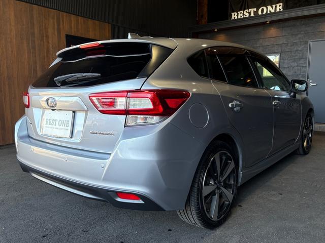 インプレッサスポーツ ２．０ｉ－Ｓアイサイト　１オーナー／４ＷＤ／純正８型ＳＤナビ／フルセグＴＶ／バック＆サイドカメラ／Ｂｌｕｅｔｏｏｔｈ／ドラレコ／ＬＥＤヘッド／フォグランプ／クルコン／純正１８ＡＷ／スタドレスタイヤＳＥＴ付（12枚目）