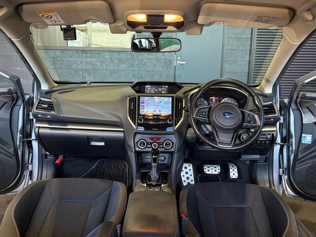 インプレッサスポーツ ２．０ｉ－Ｓアイサイト　１オーナー／４ＷＤ／純正８型ＳＤナビ／フルセグＴＶ／バック＆サイドカメラ／Ｂｌｕｅｔｏｏｔｈ／ドラレコ／ＬＥＤヘッド／フォグランプ／クルコン／純正１８ＡＷ／スタドレスタイヤＳＥＴ付（13枚目）