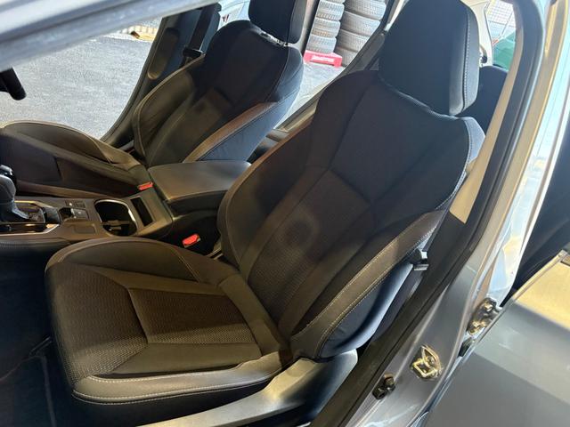 インプレッサスポーツ ２．０ｉ－Ｓアイサイト　１オーナー／４ＷＤ／純正８型ＳＤナビ／フルセグＴＶ／バック＆サイドカメラ／Ｂｌｕｅｔｏｏｔｈ／ドラレコ／ＬＥＤヘッド／フォグランプ／クルコン／純正１８ＡＷ／スタドレスタイヤＳＥＴ付（22枚目）