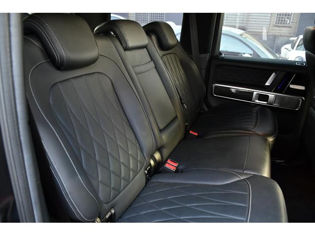 G63 エディションマットブラック レザーエクスクルーシブPKG ナイトPKG AMGカーボンインテイリア パフォーマンスエグゾーストシステム パフォーマンスステアリング レザーダッシュボード フリップダウンリアモニター(16枚目)