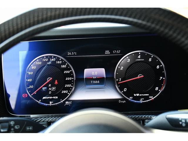 Ｇクラス Ｇ６３　ＢＲＡＢＵＳフロントリップ　ＢＲＡＢＵＳマフラー　ＡＮＡＲＫＹ２３インチＡＷ　ローダウン　ナイトパッケージ仕様　カーボンステアリング　リアモニター　ＤＶＤチェンジャー　Ｄインナーミラー　ラッピング（27枚目）