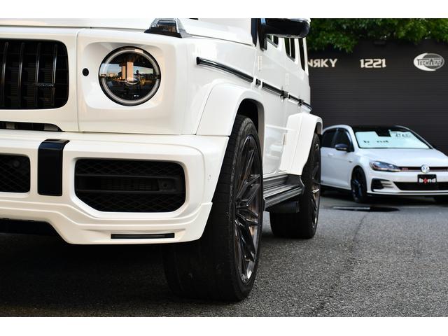 Ｇクラス Ｇ６３　ＢＲＡＢＵＳフロントリップ　ＢＲＡＢＵＳマフラー　ＡＮＡＲＫＹ２３インチＡＷ　ローダウン　ナイトパッケージ仕様　カーボンステアリング　リアモニター　ＤＶＤチェンジャー　Ｄインナーミラー　ラッピング（53枚目）