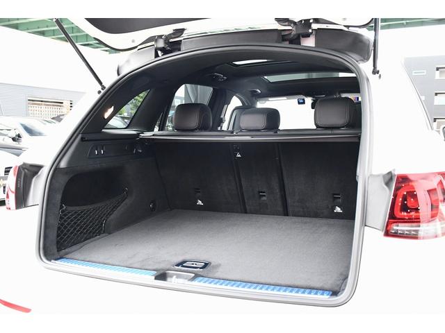 GLC GLC63 S 4マチック+ AMGパフォーマンスPKG コンフォートPKG カーボンセラミックブレーキ AMGパフォーマンスエグゾースト AMG RIDE CONTROL+ パノラミックスライディングルーフ AMG21インチAW(36枚目)