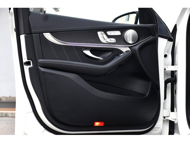 GLC GLC63 S 4マチック+ AMGパフォーマンスPKG コンフォートPKG カーボンセラミックブレーキ AMGパフォーマンスエグゾースト AMG RIDE CONTROL+ パノラミックスライディングルーフ AMG21インチAW(40枚目)