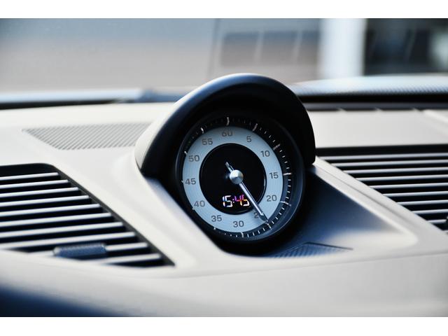 911 911カレラ4GTS スポーツクロノパッケージ フロントリフター マルチファンクションGTステアリング GTSインテイアPKG BOSEサウンド LEDマトリックスヘッドライト ライトデザインPKG ステアリングヒーター(20枚目)