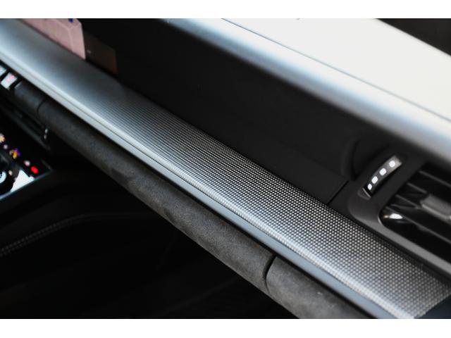 911 911カレラ4GTS スポーツクロノパッケージ フロントリフター マルチファンクションGTステアリング GTSインテイアPKG BOSEサウンド LEDマトリックスヘッドライト ライトデザインPKG ステアリングヒーター(25枚目)