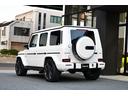 Ｇ６３　ＢＲＡＢＵＳフロントリップ　ＢＲＡＢＵＳマフラー　ＡＮＡＲＫＹ２３インチＡＷ　ローダウン　ナイトパッケージ仕様　カーボンステアリング　リアモニター　ＤＶＤチェンジャー　Ｄインナーミラー　ラッピング（17枚目）