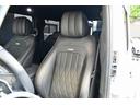 Ｇ６３　ＢＲＡＢＵＳフロントリップ　ＢＲＡＢＵＳマフラー　ＡＮＡＲＫＹ２３インチＡＷ　ローダウン　ナイトパッケージ仕様　カーボンステアリング　リアモニター　ＤＶＤチェンジャー　Ｄインナーミラー　ラッピング（24枚目）