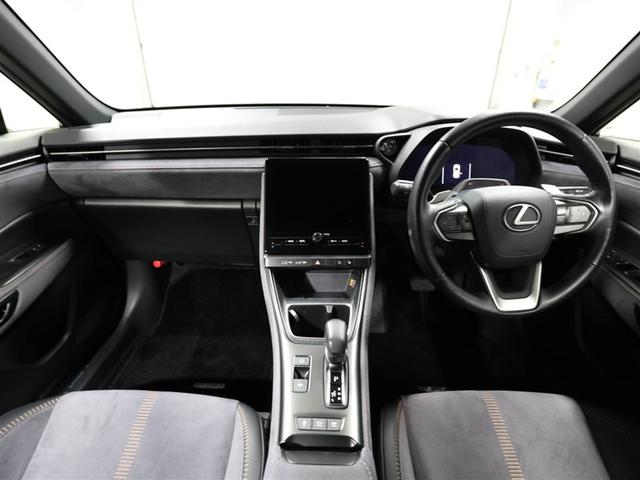 LBX クール レクサス認定中古車CPO ヘッドアップディスプレイ マークレビンソンプレミアムサラウンドサウンドシステム おくだけ充電 アクセサリーコンセント AC100V・1500W デジタルキー(10枚目)