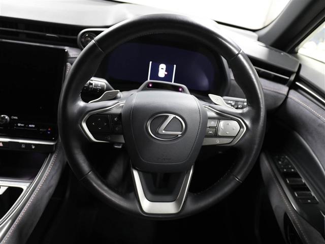 LBX クール レクサス認定中古車CPO ヘッドアップディスプレイ マークレビンソンプレミアムサラウンドサウンドシステム おくだけ充電 アクセサリーコンセント AC100V・1500W デジタルキー(14枚目)