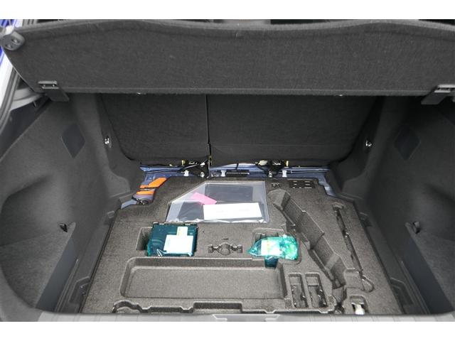 LBX クール レクサス認定中古車CPO ヘッドアップディスプレイ マークレビンソンプレミアムサラウンドサウンドシステム おくだけ充電 アクセサリーコンセント AC100V・1500W デジタルキー(15枚目)