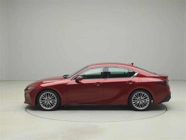 ＩＳ ＩＳ３００ｈ　バージョンＬ　レクサス認定中古車ＣＰＯ　クリアランスソナー　プリクラッシュセーフティシステム（ミリ波レーダー方式）　ブラインドスポットモニター　パノラミックビューモニター　セミアニリン本革シート（2枚目）