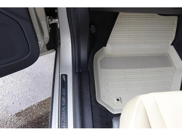 V60 D4 ダイナミックエディション 禁煙車 ソフトベージュレザー スポーツシート ブラックルーフライナー フロントシートヒーター Dynamic専用グロッシーブラック仕上げエクステリア/アルミホイール/フロントグリル バックカメラ(36枚目)