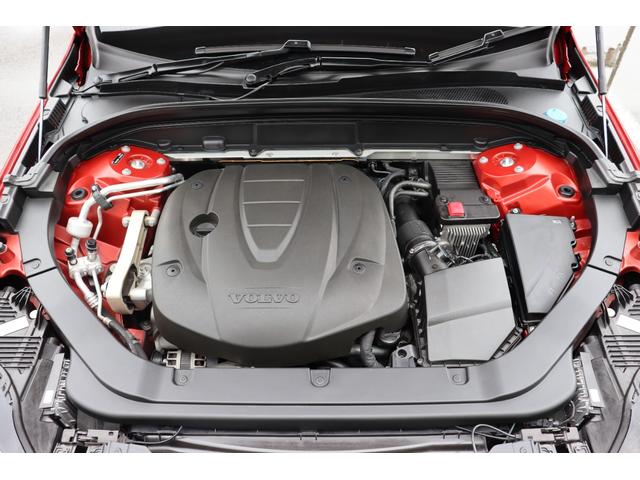 ＸＣ６０ Ｄ４　ＡＷＤ　インスクリプション　Ｂｏｗｅｒｓ＆Ｗｉｌｋｉｎｓ　パノラマガラスサンルーフ　エアサスペンション　ポールスターパフォーマンスソフトウェア　ブラウンレザー　フロントシートヒーター／ベンチレーション　前後ドライブレコーダー（15枚目）