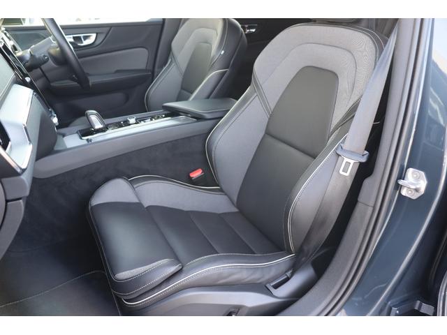 Ｖ６０ Ｂ５　Ｒデザイン　スポーツシート　スポーツサスペンション　Ｒ－ＤＥＳＩＧＮ専用スレートコンビネーションシート　ｈａｒｍａｎ／ｋａｒｄｏｎ　純正前後ドライブレコーダー　２０２５年製タイヤ　新車保証継承　前後シートヒーター（20枚目）