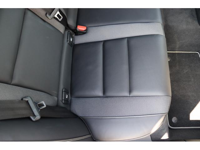 Ｖ６０ Ｂ５　Ｒデザイン　スポーツシート　スポーツサスペンション　Ｒ－ＤＥＳＩＧＮ専用スレートコンビネーションシート　ｈａｒｍａｎ／ｋａｒｄｏｎ　純正前後ドライブレコーダー　２０２５年製タイヤ　新車保証継承　前後シートヒーター（23枚目）