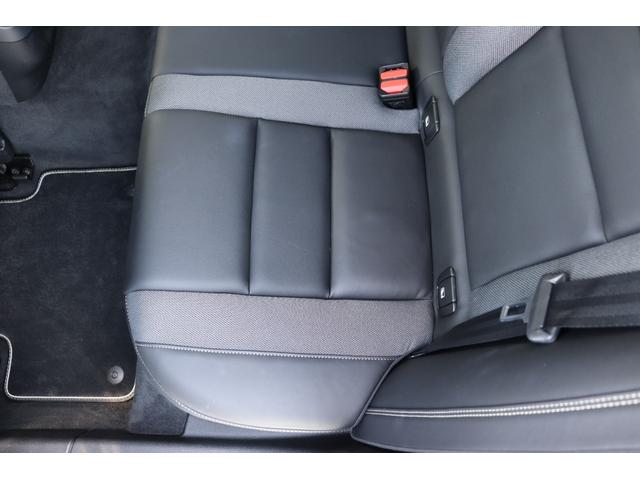 Ｖ６０ Ｂ５　Ｒデザイン　スポーツシート　スポーツサスペンション　Ｒ－ＤＥＳＩＧＮ専用スレートコンビネーションシート　ｈａｒｍａｎ／ｋａｒｄｏｎ　純正前後ドライブレコーダー　２０２５年製タイヤ　新車保証継承　前後シートヒーター（25枚目）