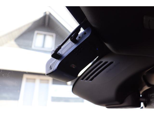 Ｖ６０ Ｂ５　Ｒデザイン　スポーツシート　スポーツサスペンション　Ｒ－ＤＥＳＩＧＮ専用スレートコンビネーションシート　ｈａｒｍａｎ／ｋａｒｄｏｎ　純正前後ドライブレコーダー　２０２５年製タイヤ　新車保証継承　前後シートヒーター（26枚目）