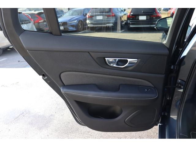 Ｖ６０ Ｂ５　Ｒデザイン　スポーツシート　スポーツサスペンション　Ｒ－ＤＥＳＩＧＮ専用スレートコンビネーションシート　ｈａｒｍａｎ／ｋａｒｄｏｎ　純正前後ドライブレコーダー　２０２５年製タイヤ　新車保証継承　前後シートヒーター（43枚目）