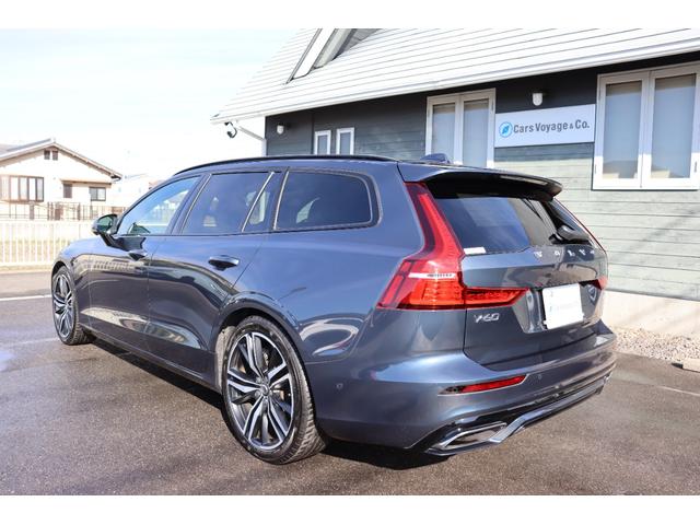 Ｖ６０ Ｂ５　Ｒデザイン　スポーツシート　スポーツサスペンション　Ｒ－ＤＥＳＩＧＮ専用スレートコンビネーションシート　ｈａｒｍａｎ／ｋａｒｄｏｎ　純正前後ドライブレコーダー　２０２５年製タイヤ　新車保証継承　前後シートヒーター（46枚目）