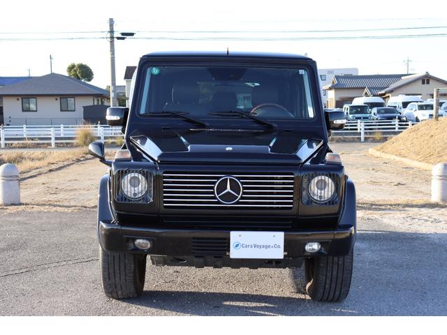 Ｇクラス Ｇ５００　ロング　スタッドレスタイヤセット付　ワンオーナー　ディーラー整備車　黒革　ＨＤＤナビ　バックカメラ　ＥＴＣ　純正１８インチ　シートヒーター　Ｂｌｕｅｔｏｏｔｈ　７人乗り　ラゲッジマット　背面スペアタイヤ（2枚目）