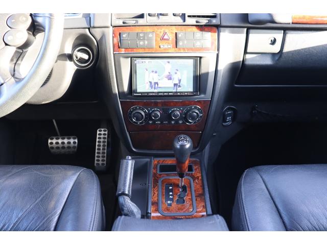 Ｇクラス Ｇ５００　ロング　スタッドレスタイヤセット付　ワンオーナー　ディーラー整備車　黒革　ＨＤＤナビ　バックカメラ　ＥＴＣ　純正１８インチ　シートヒーター　Ｂｌｕｅｔｏｏｔｈ　７人乗り　ラゲッジマット　背面スペアタイヤ（29枚目）