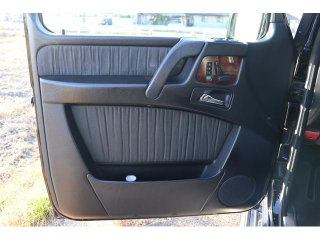 Ｇクラス Ｇ５００　ロング　スタッドレスタイヤセット付　ワンオーナー　ディーラー整備車　黒革　ＨＤＤナビ　バックカメラ　ＥＴＣ　純正１８インチ　シートヒーター　Ｂｌｕｅｔｏｏｔｈ　７人乗り　ラゲッジマット　背面スペアタイヤ（35枚目）