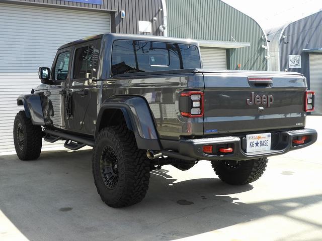 ジープ・グラディエーター ルビコン　４ＷＤ　正規ディーラー車（3枚目）