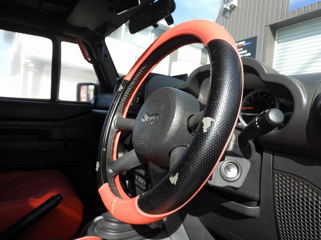 ジープ・ラングラー ルビコン・ソフトトップ(11枚目)