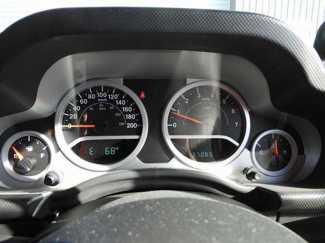 ジープ・ラングラー ルビコン・ソフトトップ(12枚目)