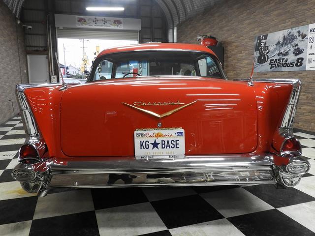 シボレーベルエア ベースグレード ハードトップ・マタドールレッド・ゴールドエンブレム(4枚目)