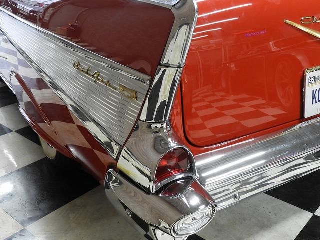 シボレーベルエア ベースグレード ハードトップ・マタドールレッド・ゴールドエンブレム(10枚目)