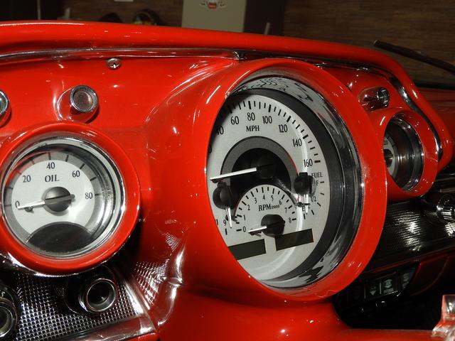 シボレーベルエア ベースグレード ハードトップ・マタドールレッド・ゴールドエンブレム(12枚目)