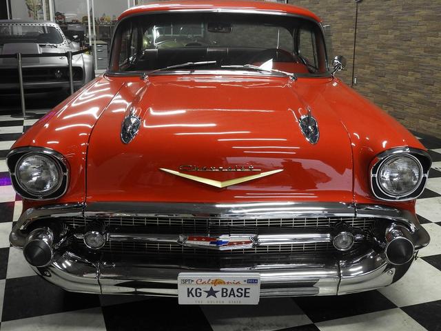 シボレーベルエア ベースグレード ハードトップ・マタドールレッド・ゴールドエンブレム(25枚目)