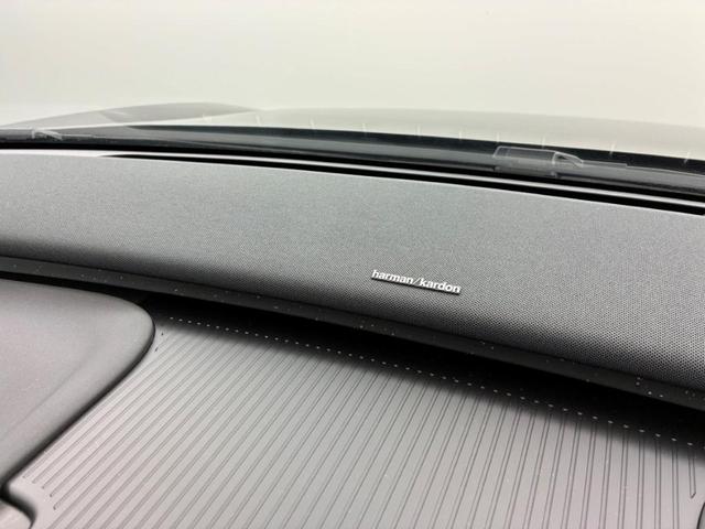 ＥＸ３０ ウルトラシングルモーター　エクステンデッドレンジ　Ｇｏｏｇｌｅインフォテイメントシステム　ｈａｒｍａｎ／ｋａｒｄｏｎプレミアムサウンドシステム　アダプティブクルーズコントロール　パノラマガラスサンルーフ　前後ドライブレコーダー（3枚目）