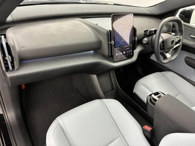 ＥＸ３０ ウルトラシングルモーター　エクステンデッドレンジ　Ｇｏｏｇｌｅインフォテイメントシステム　ｈａｒｍａｎ／ｋａｒｄｏｎプレミアムサウンドシステム　アダプティブクルーズコントロール　パノラマガラスサンルーフ　前後ドライブレコーダー（22枚目）