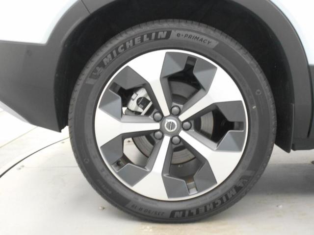 XC40 ウルトラ B4 AWD Googleインフォテイメントシステム harman/kardonプレミアムサウンドシステム アダプティブクルーズコントロール ピクセルLEDヘッドライト ワイヤレススマートフォンチャージ(12枚目)